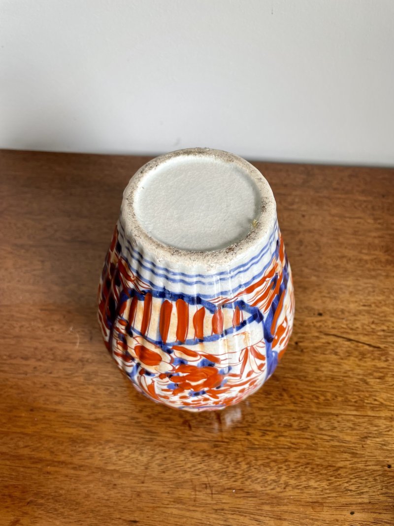 Antique Shaped Imari Vase with Lid - Image 7
